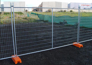 Los paneles temporales seguros anticorrosión de la cerca del metal para el emplazamiento de la obra